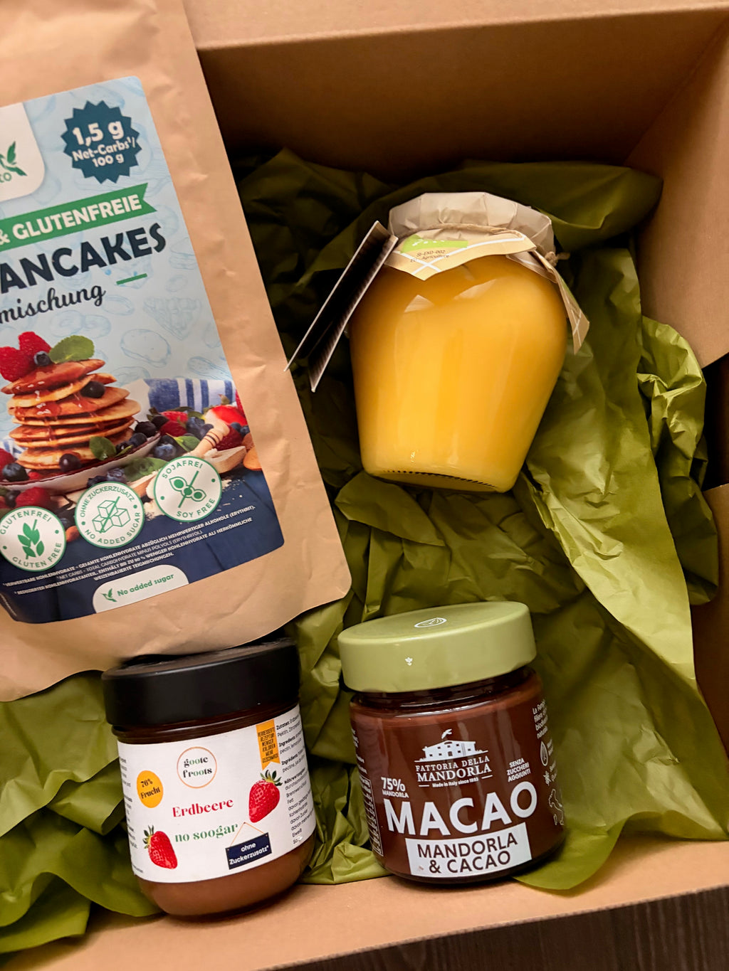 Tropical Pancake Box